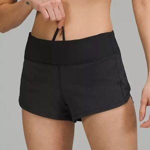 Lululemon Black Speed Up Low-Rise Lined Short 2.5"